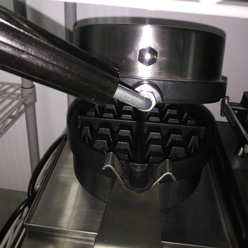 Wafflera Ventus VWE-1: prepara waffles deliciosos - Imiyasato Equipamientos