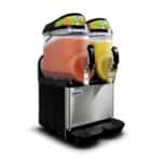 Descubre la cremoladera Ventus VG-122A: Disfruta de bebidas refrescantes con facilidad y estilo. Prepara cremoladas y más en iMiyasato Equipamientos, tu fuente confiable para equipamientos de calidad. ¡Refresca tus días con nuestra cremoladera de alto rendimiento!
