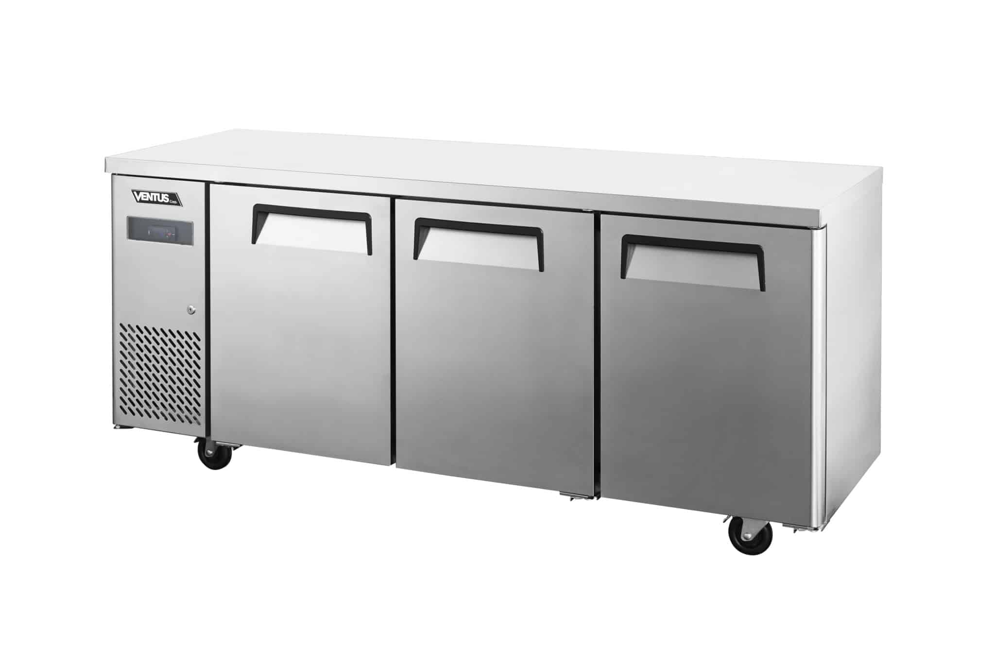 Mesa refrigerada acerada de 180 cm en diagonal, sobre ruedas