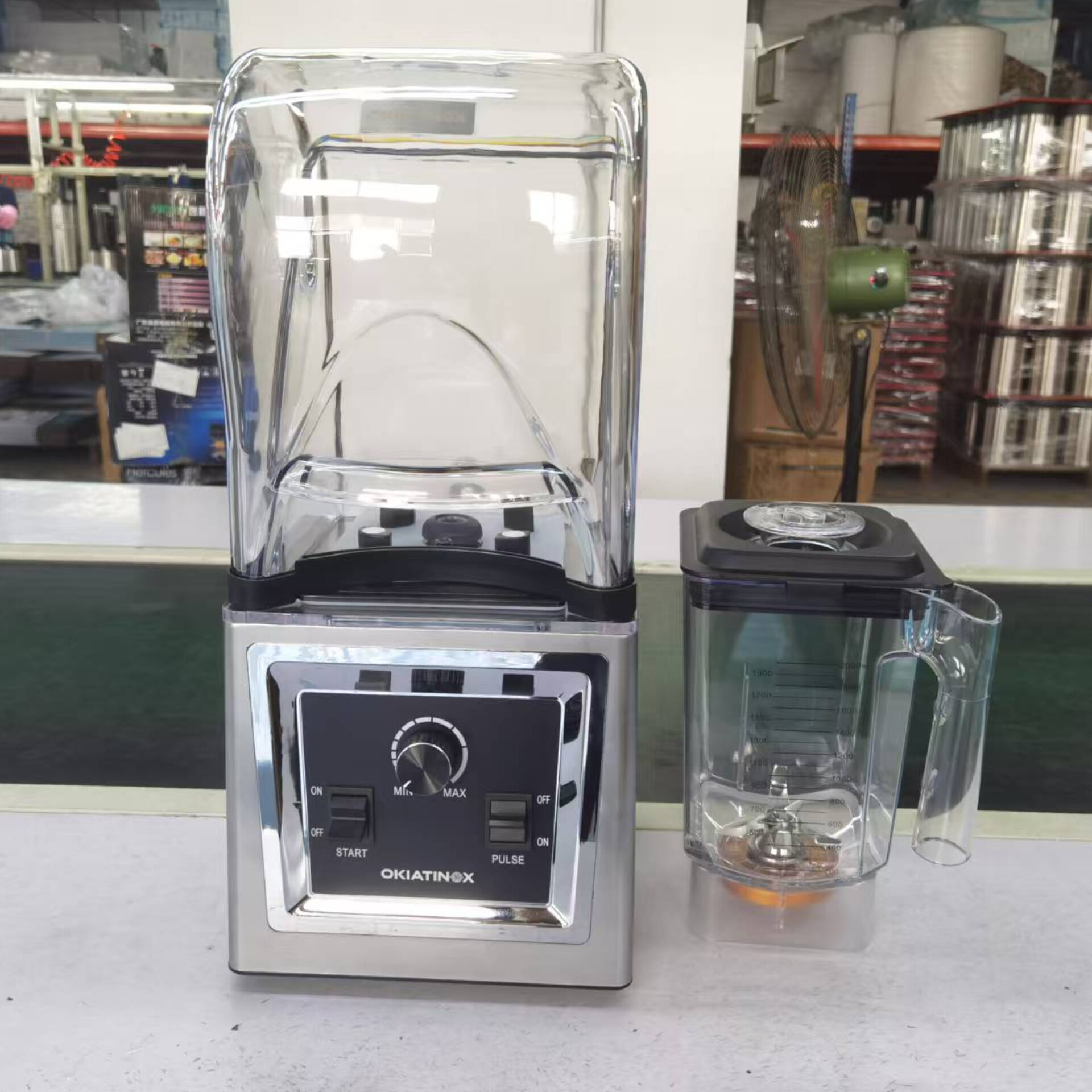 Detalle del vaso Okiatinox TY 8001